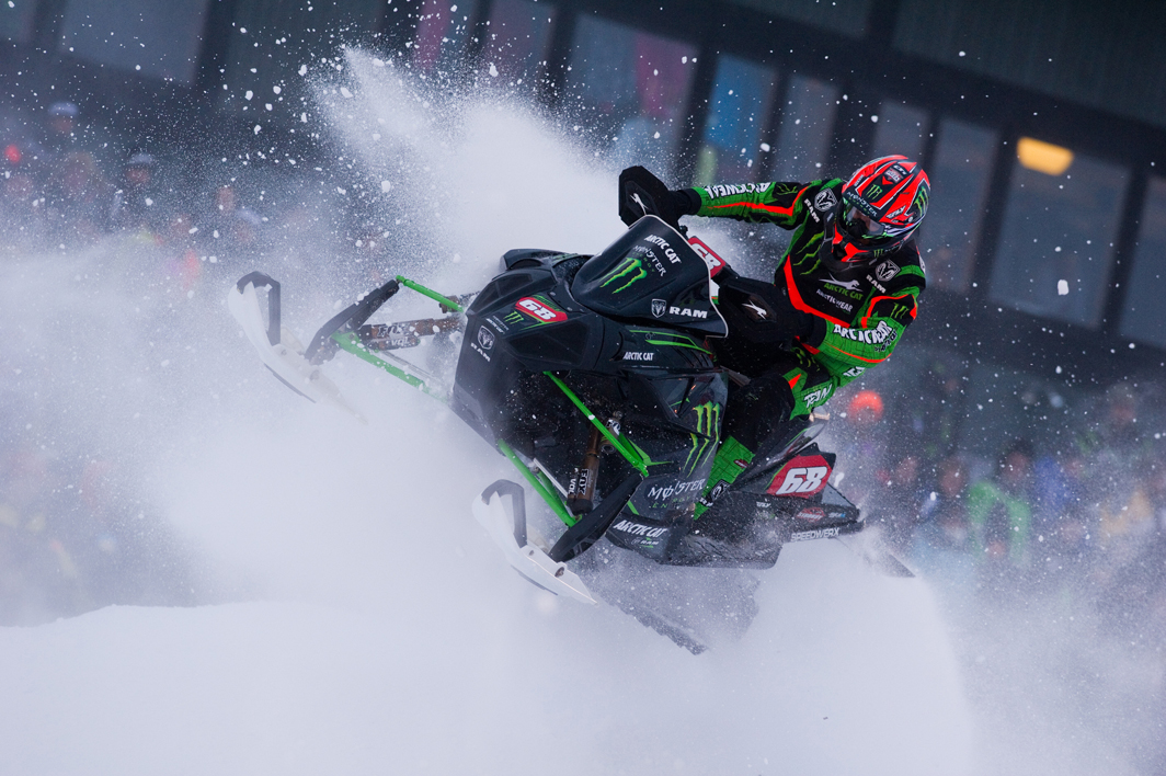 Tucker Hibbert announces 2015-2016 Snocross program and schedule