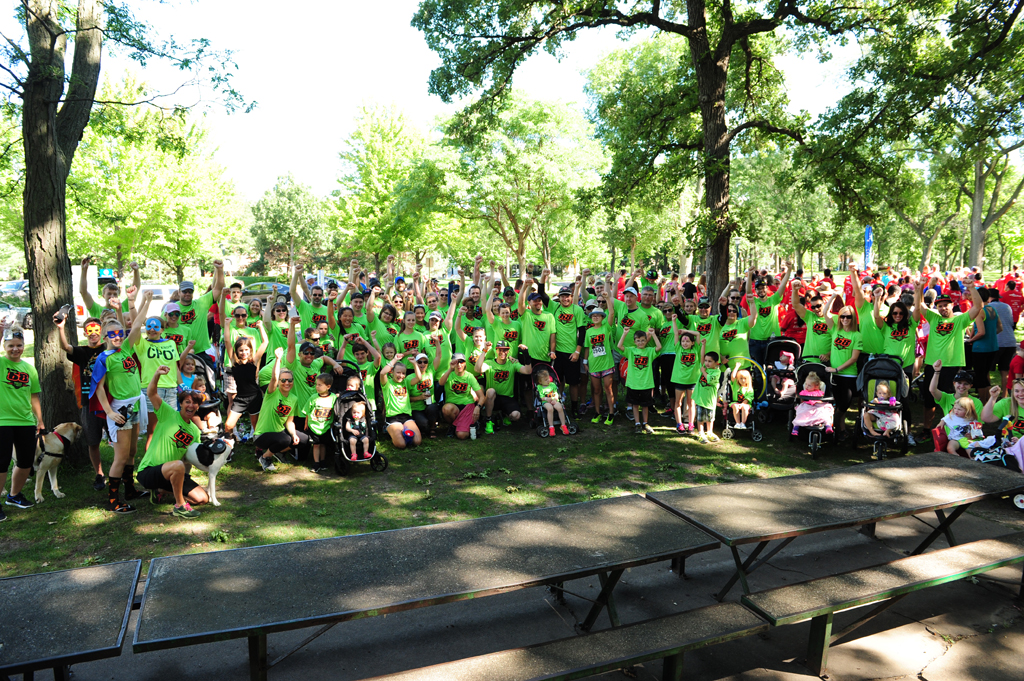 Hibbert-Team68_WalkForWishes_©ArcticInsider